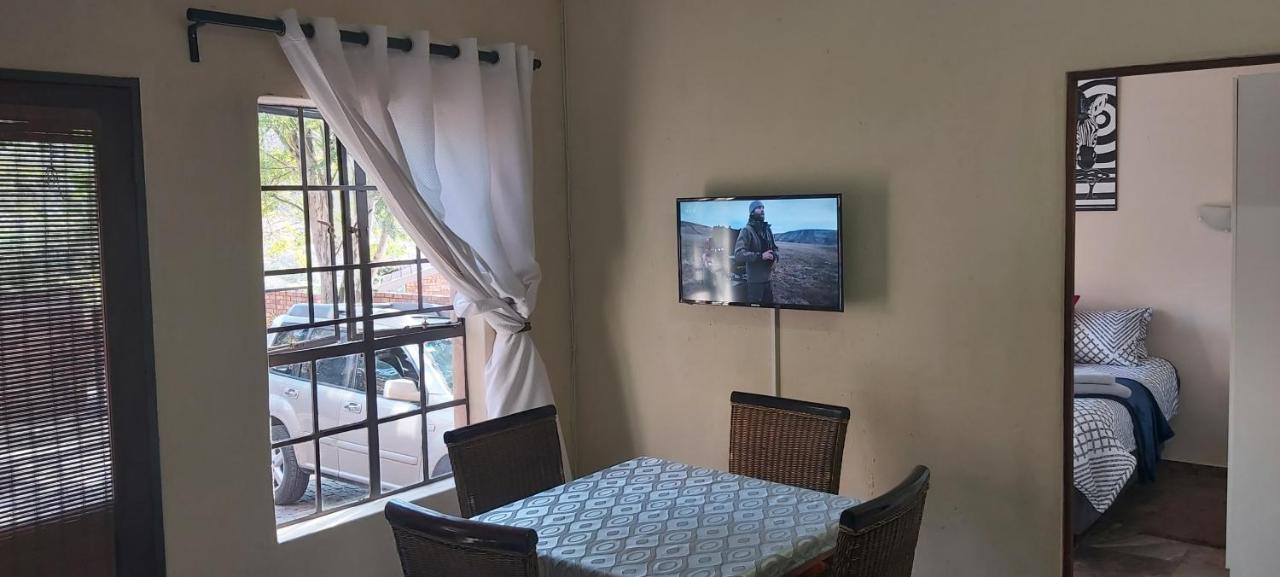 13 @ Rhinoroad Nelspruit Apartment Mbombela Екстериор снимка