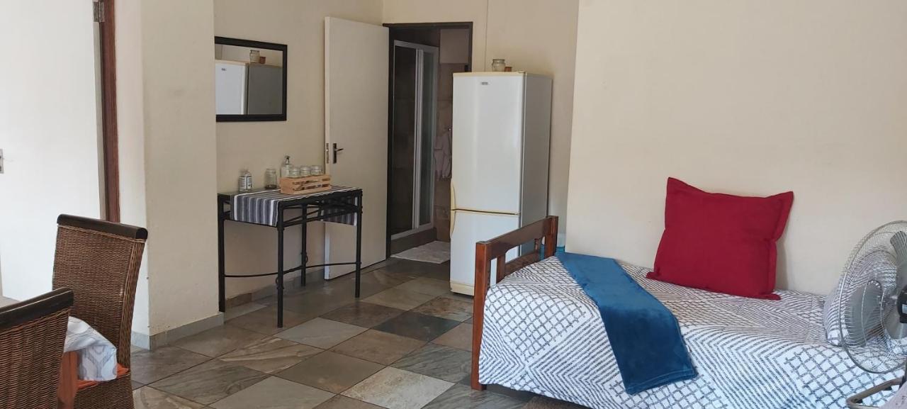13 @ Rhinoroad Nelspruit Apartment Mbombela Екстериор снимка