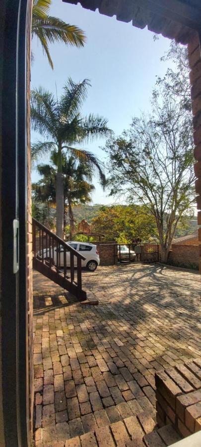 13 @ Rhinoroad Nelspruit Apartment Mbombela Екстериор снимка