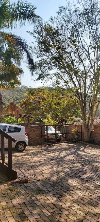 13 @ Rhinoroad Nelspruit Apartment Mbombela Екстериор снимка
