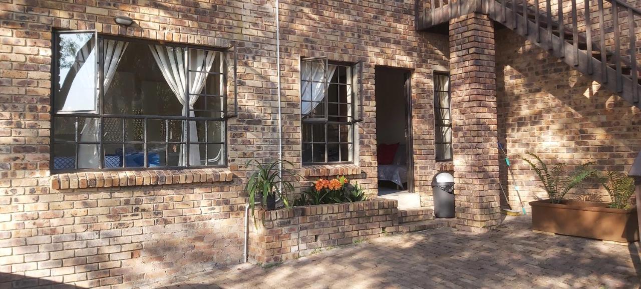 13 @ Rhinoroad Nelspruit Apartment Mbombela Екстериор снимка